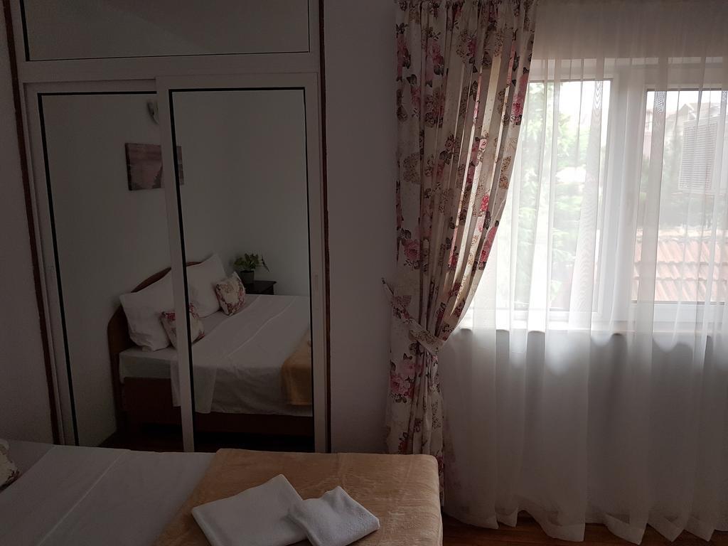 Pensiunea Casa Johnelly Costinesti Zewnętrze zdjęcie