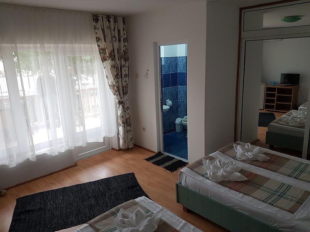 Pensiunea Casa Johnelly Costinesti Zewnętrze zdjęcie